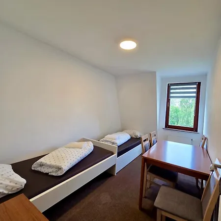 Justinrent Szpitalna 4d-4 * לגניצה